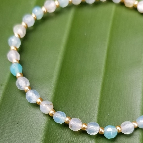 Woman's bracelet with gold tone spacers - Picture 2 of 3